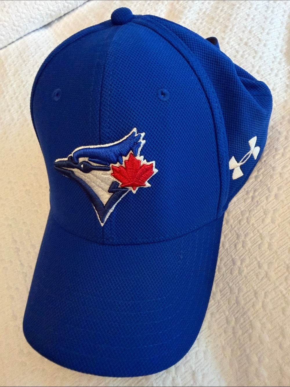 Under Armour Royal Blue Toronto Blue Jays Mesh Baseball Cap with Red Maple Logo